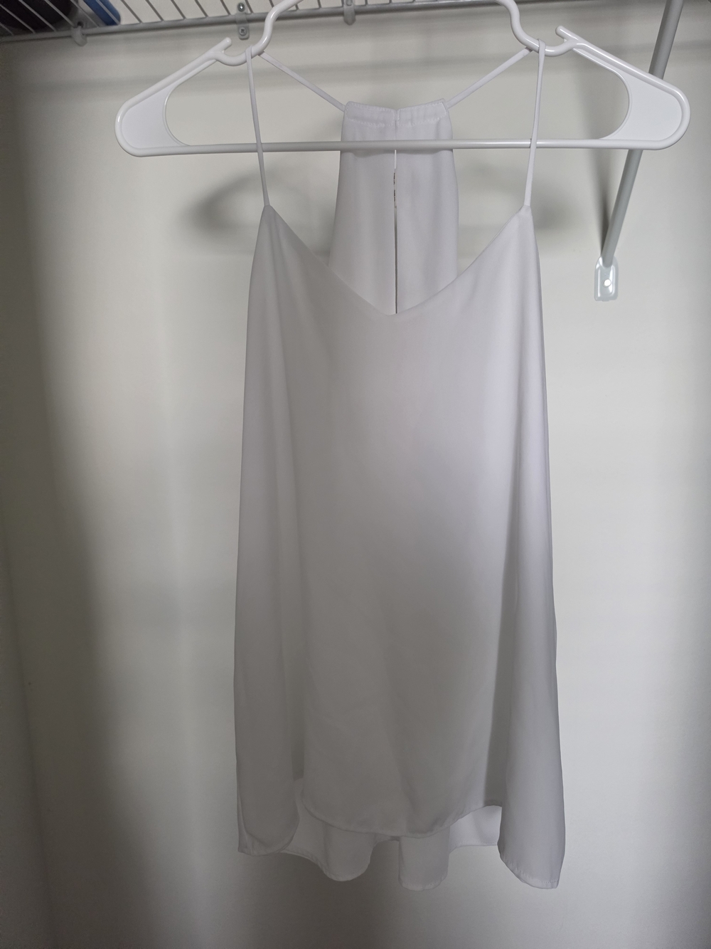 Express White V-Neck Spaghetti Strap Cami